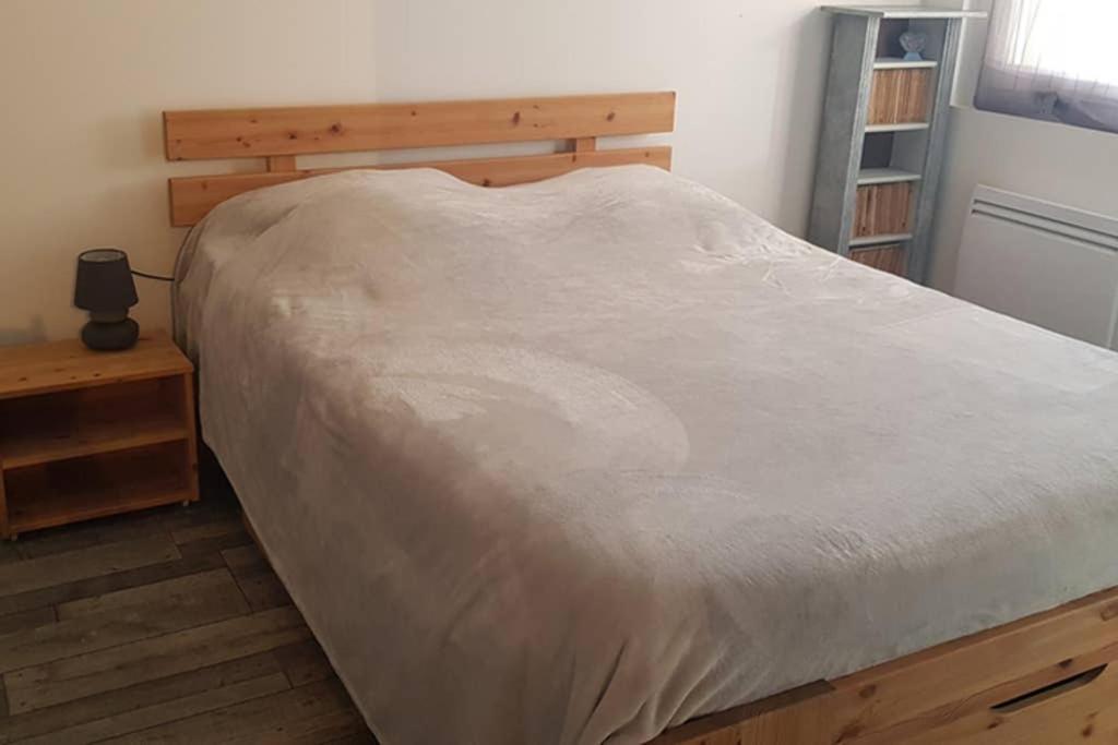 Un charmant logement Appartement Aigues-Mortes Buitenkant foto